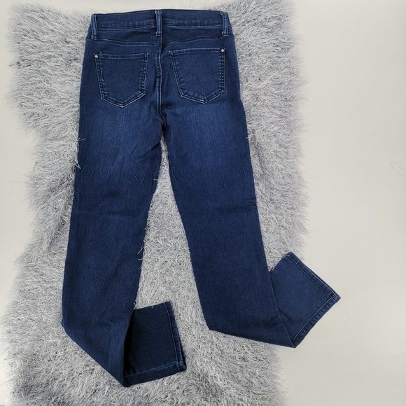 Elle Paris Women's 6 Blue Skinny Leg Regular Fit Mid Rise Navy Blue Jeans - Picture 9 of 11